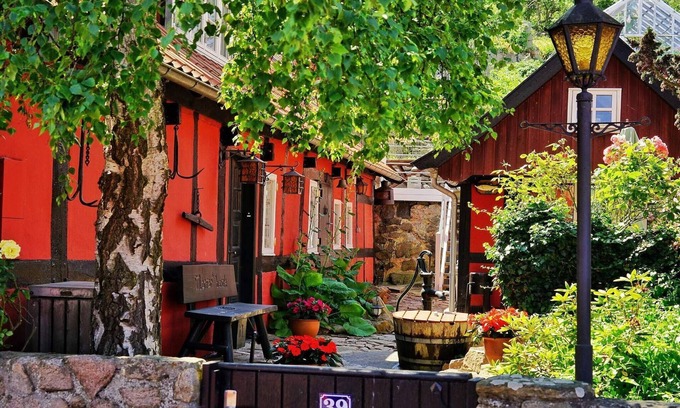 Gudhjem House | 5 person holiday home on a holiday park in Gudhjem