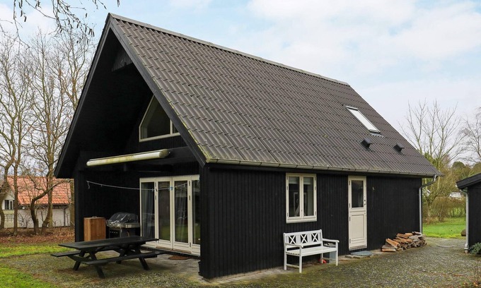 Millinge House | 5 person holiday home in Millinge
