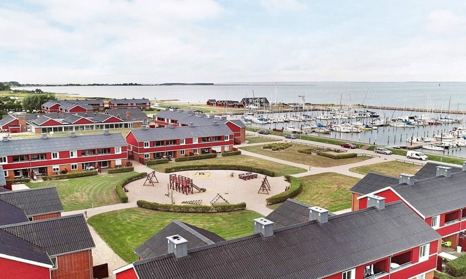 Lemvig Apartment | 5 person holiday home on a holiday park in Lemvig
