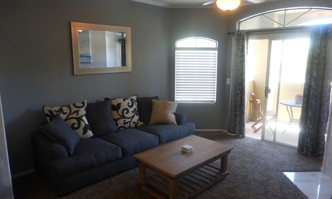 Paradise Valley Village Apartment | 5* RESORT STYLE LUXURY, RENOVATED BELLA TERRA 1 BED