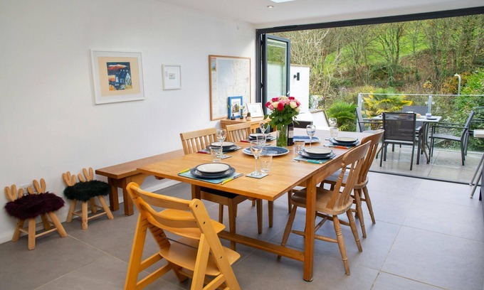 Little Haven Cottage | 5 Seabird Close, Little Haven