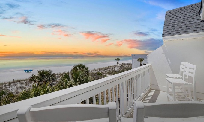 Fort Walton Beach House | 5 STAR BEACH FRONT RENOVATED TOWNHOME with BEACH SERVICE on Okaloosa Island