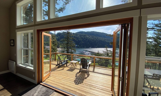 Rosario House | 5 Stars - Overlooking Rosario Resort - Pet Friendly