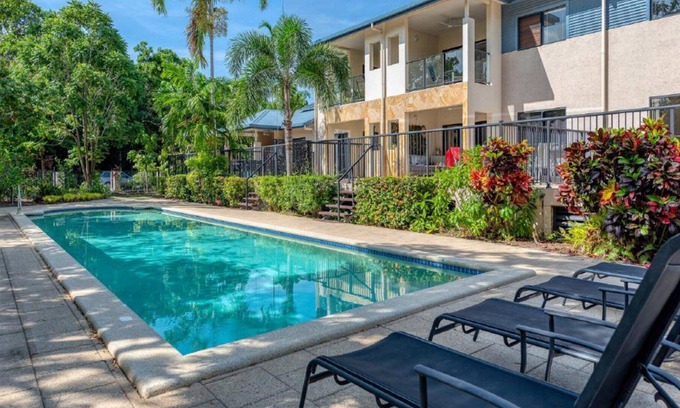Port Douglas House | 5 The Crescent | Port Douglas