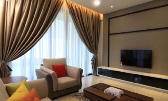 Seri Kembangan Apartment | #5 Tropical Evilla Executive Suite