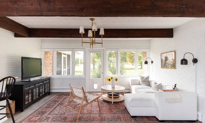 Purcellville Other | 50-acre Farmhouse Getaway Oasis in VA Wine Country