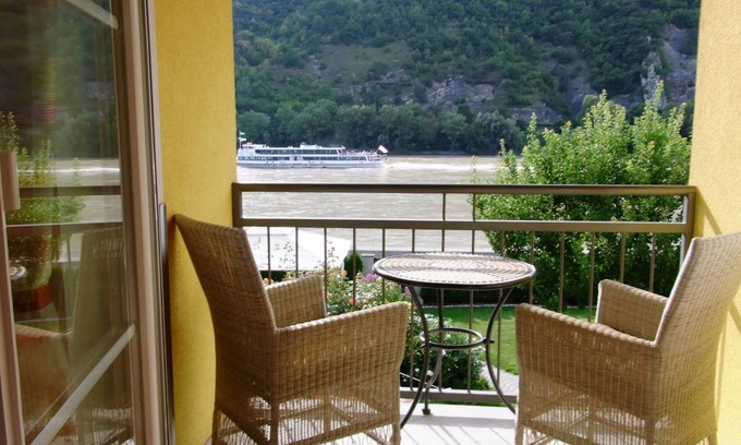 Mitterarnsdorf Apartment | 50 m² Apartment ∙ 1 bedroom ∙ 2 guests