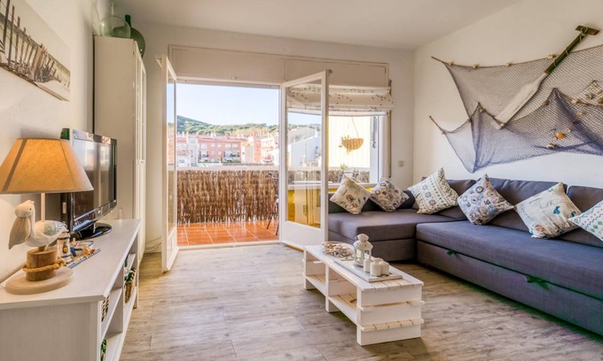 Calella Apartment | 50 m² Apartment ∙ 1 bedroom ∙ 2 guests