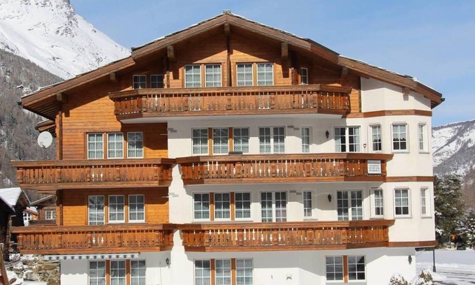 Saas Grund Apartment | 50 m² Apartment ∙ 1 bedroom ∙ 4 guests