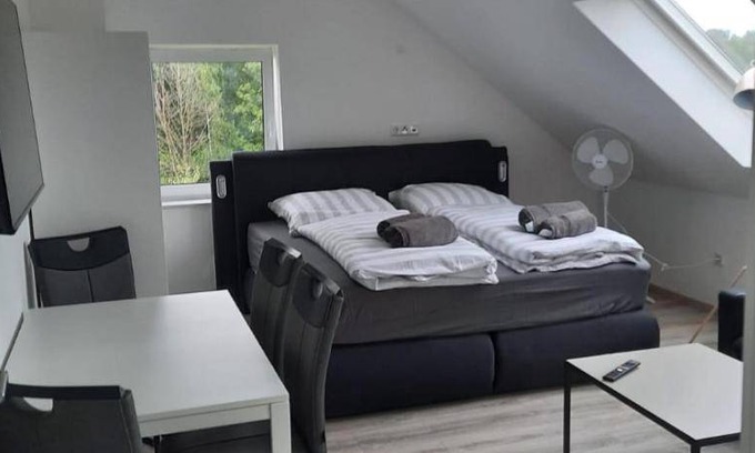Katernberg Apartment | 50 m² Apartment ∙ 2 bedrooms ∙ 5 guests