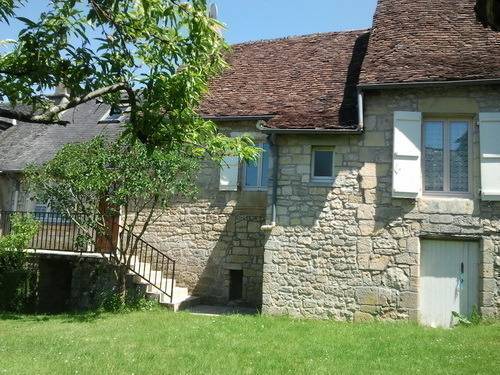 Saint-Robert House | 50 m² Gîte ∙ 2 bedrooms ∙ 4 guests