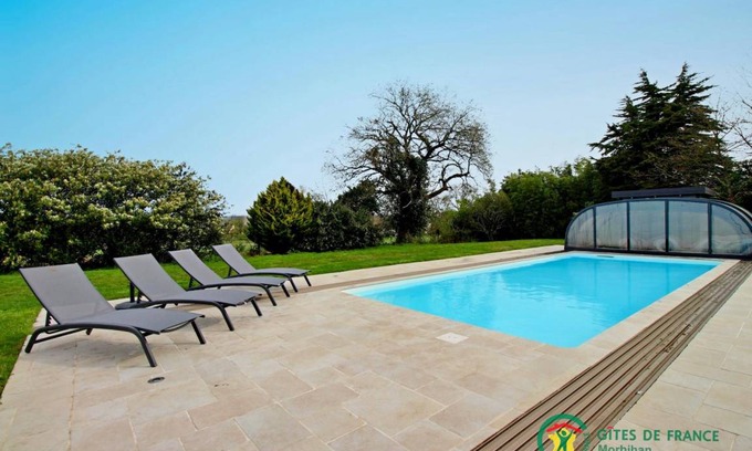 Theix-Noyalo House | 50 m² Gîte ∙ 2 bedrooms ∙ 4 guests