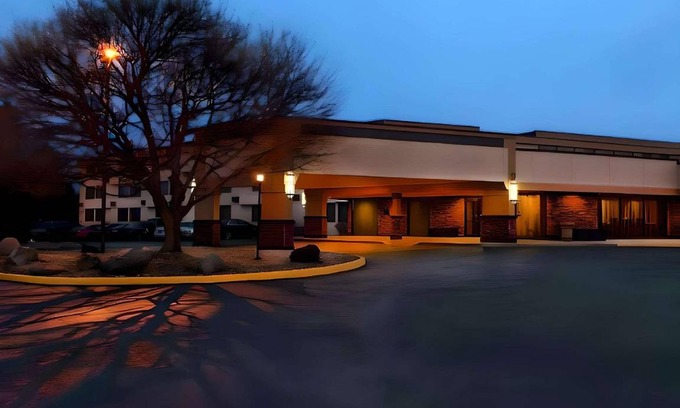 West Lafayette Hotel | 50 m² Hotel ∙ 6 guests