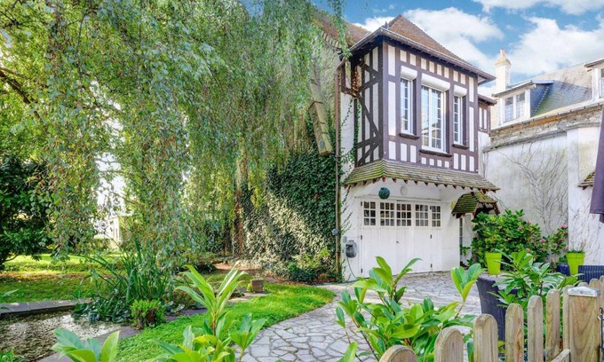 Isigny-sur-Mer House | 50 m² House ∙ 2 bedrooms ∙ 4 guests