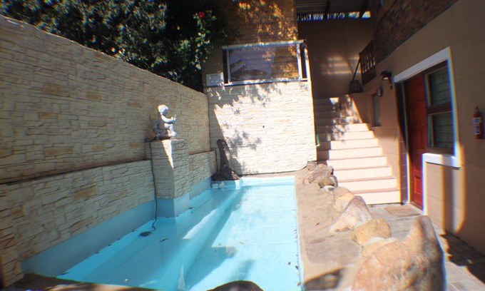 Cape Town City Centre Resort | 50 m² Private room ∙ 1 bedroom ∙ 2 guests