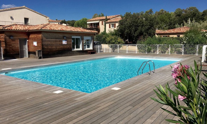 Pinarellu Apartment | 500 M PINARELLO BEACH POOL AIR CONDITIONING GUARDIAN