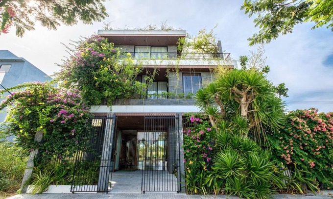 Son Tra Resort | 500 m² Resort ∙ 4 bedrooms ∙ 8 guests