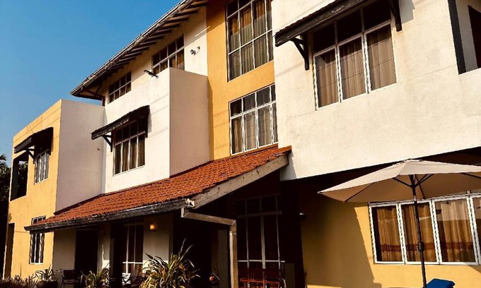 Ekala Villa | 500 m² Villa ∙ 4 bedrooms ∙ 8 guests