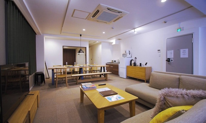 Kita Apartment | 501 Osakas largest 120 square meter private ro/Osaka Ōsaka