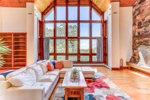 Beemerville House | 502 m² House ∙ 6 bedrooms ∙ 16 guests
