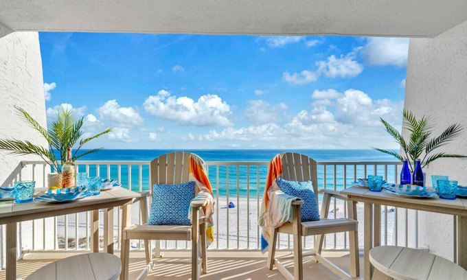Miramar Beach Condo | 504D | Newly Renovated & Luxe + Free Beach Service!