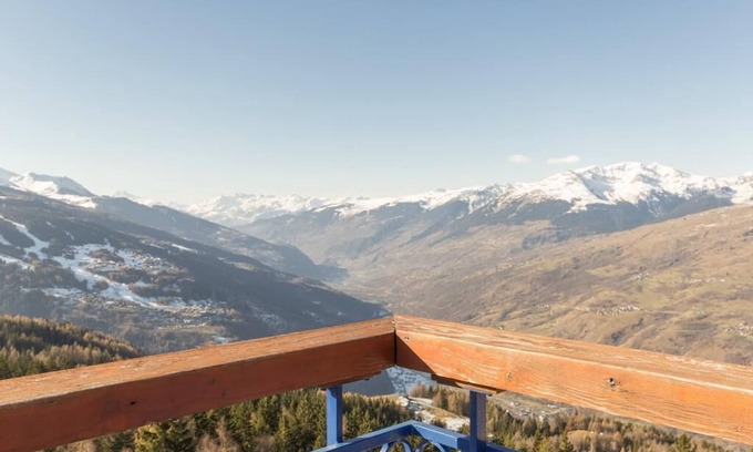 Arc-1800 Apartment | 50m from resort center, 2nd floor, view mountain, tv, 24m², Les Arcs