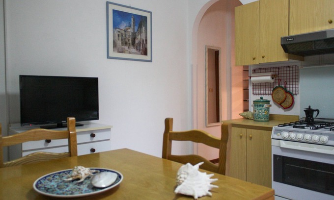 Martinsicuro Apartment | 50sqm summer apartment within walking distance of the sea