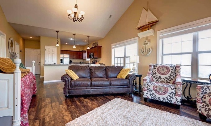 Indian Point Condo | 51-13 Lake Escape Penthouse Elevator Close to SDC with Indoor/Outdoor Pools 2 Sp