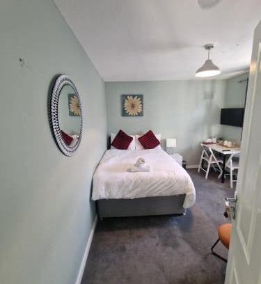 Sutton Central House | 51 Lenham House
