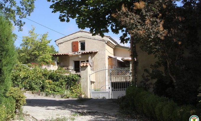 Crest House | 51 m² Gîte ∙ 1 bedroom ∙ 4 guests