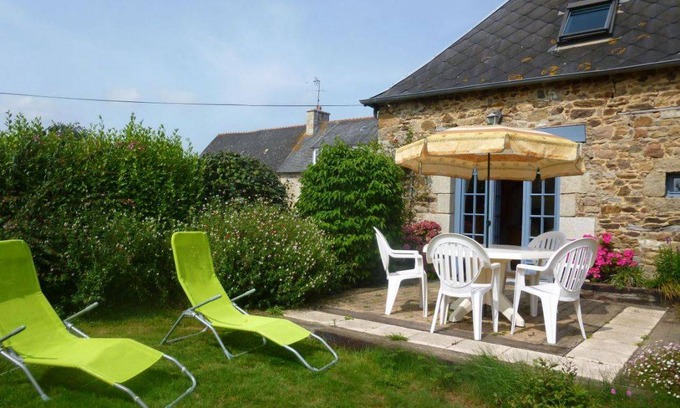 Lezardrieux House | 52 m² Gîte ∙ 2 bedrooms ∙ 3 guests