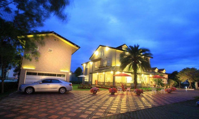 Yuanshan Hotel | 52 m² Motel ∙ 8 guests