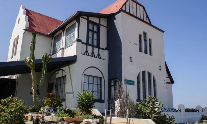 Luderitz Bed & Breakfast | 520 m² Bed and breakfast ∙ 3 bedrooms ∙ 6 guests