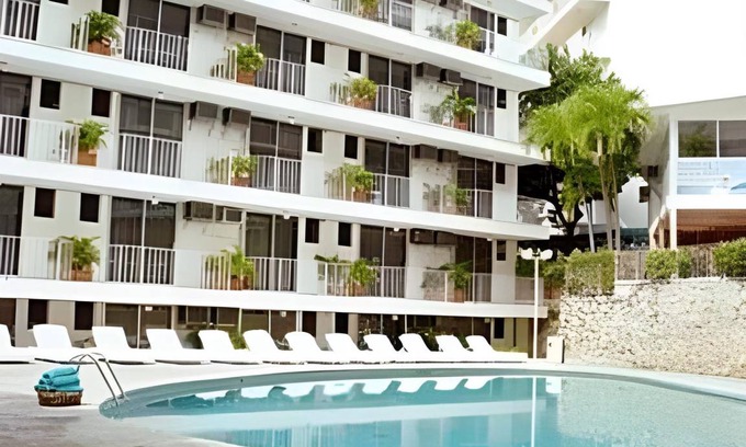 Caleta Hotel | 53 m² Hotel ∙ 127 guests
