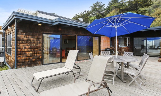 Rio del Mar House | 535/Hawley Beach House *ON THE SAND* 2 Nts Min Off Season/4 Nts Min Sum/Holidays