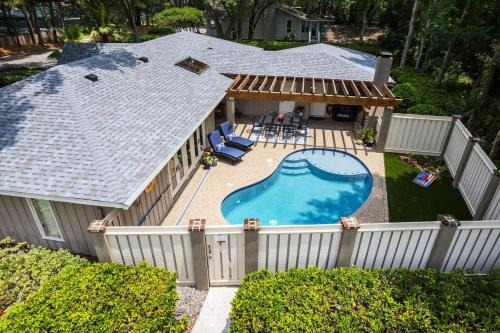 Folly Field House | 54 Folly Field Rd - Amazing Beach Home With Pool