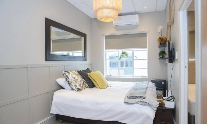 Paarl Apartment | 54 m² Apartment ∙ 4 guests
