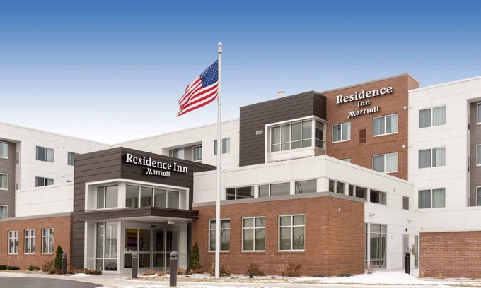 Ashwaubenon Hotel | 54 m² Hotel ∙ 127 guests