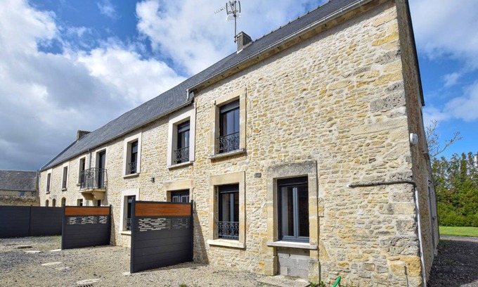 Manvieux House | 54 m² Maisonette ∙ 2 bedrooms ∙ 6 guests
