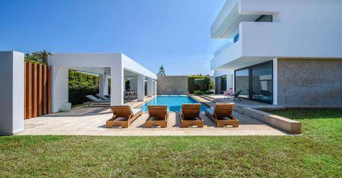 Kos Villa | 540 m² Villa ∙ 4 bedrooms ∙ 8 guests