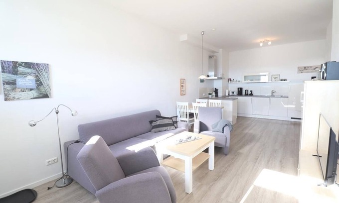Fehmarn Apartment | 55 Ferienwohnung "strandnest 2" Strandburg App.0.2 Links