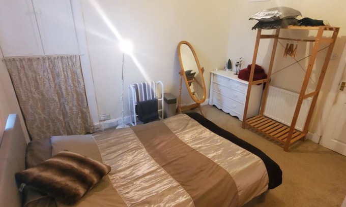 Glasgow Apartment | 55 m² Apartment ∙ 1 bedroom ∙ 6 guests