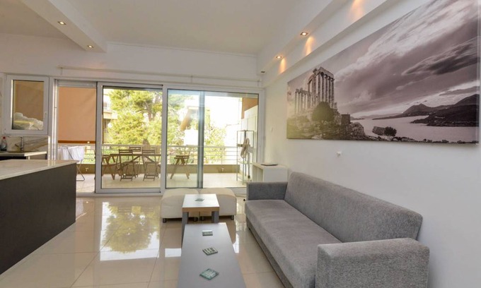 Varkiza Apartment | 55 m² Apartment ∙ 1 bedroom ∙ 2 guests