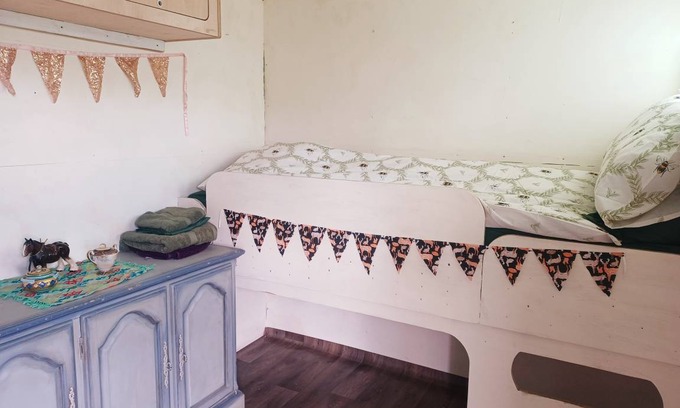 Welcombe Cabin | 55 m² Cabin ∙ 2 bedrooms ∙ 3 guests