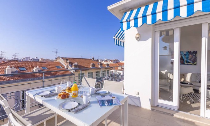 Nice City Centre Apartment | 55 m² Apartment ∙ 2 bedrooms ∙ 4 guests