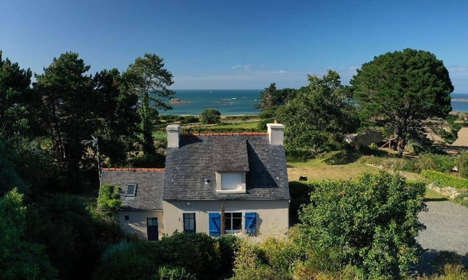 Pleubian House | 55 m² Gîte ∙ 1 bedroom ∙ 2 guests
