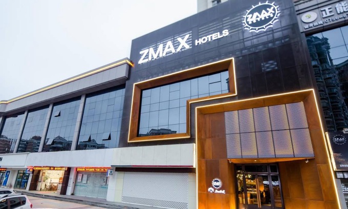 Zhuhai Gongbei Hotel | 55 m² Hotel ∙ 5 guests