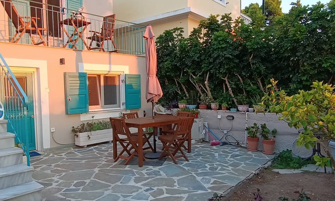 Posidonia House | 55 m² House ∙ 2 bedrooms ∙ 6 guests