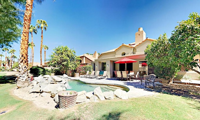 La Quinta House | 55015 Riviera Home