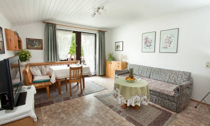 Bernau am Chiemsee Apartment | 56 m² Apartment ∙ 2 guests